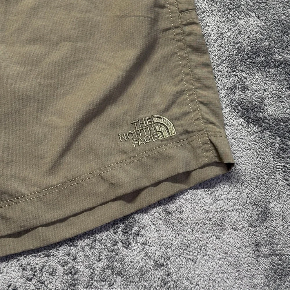 The North Face Packable Hiking Shorts Mens 40 Green Nylon Ripstop Cargo Outdoor